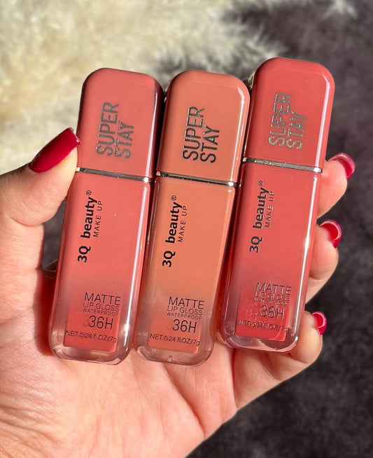 Superstay 36 Hour Matte Lipstick – 3Q