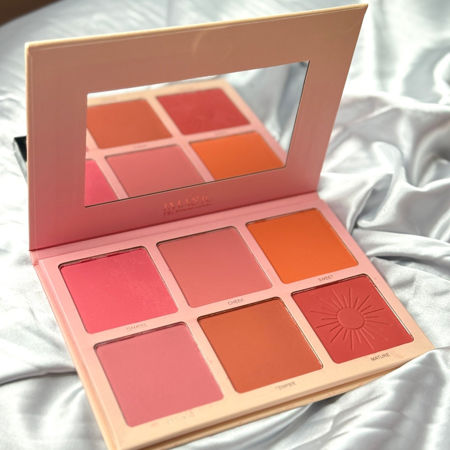Imagic 6 in 1 Blush Palette