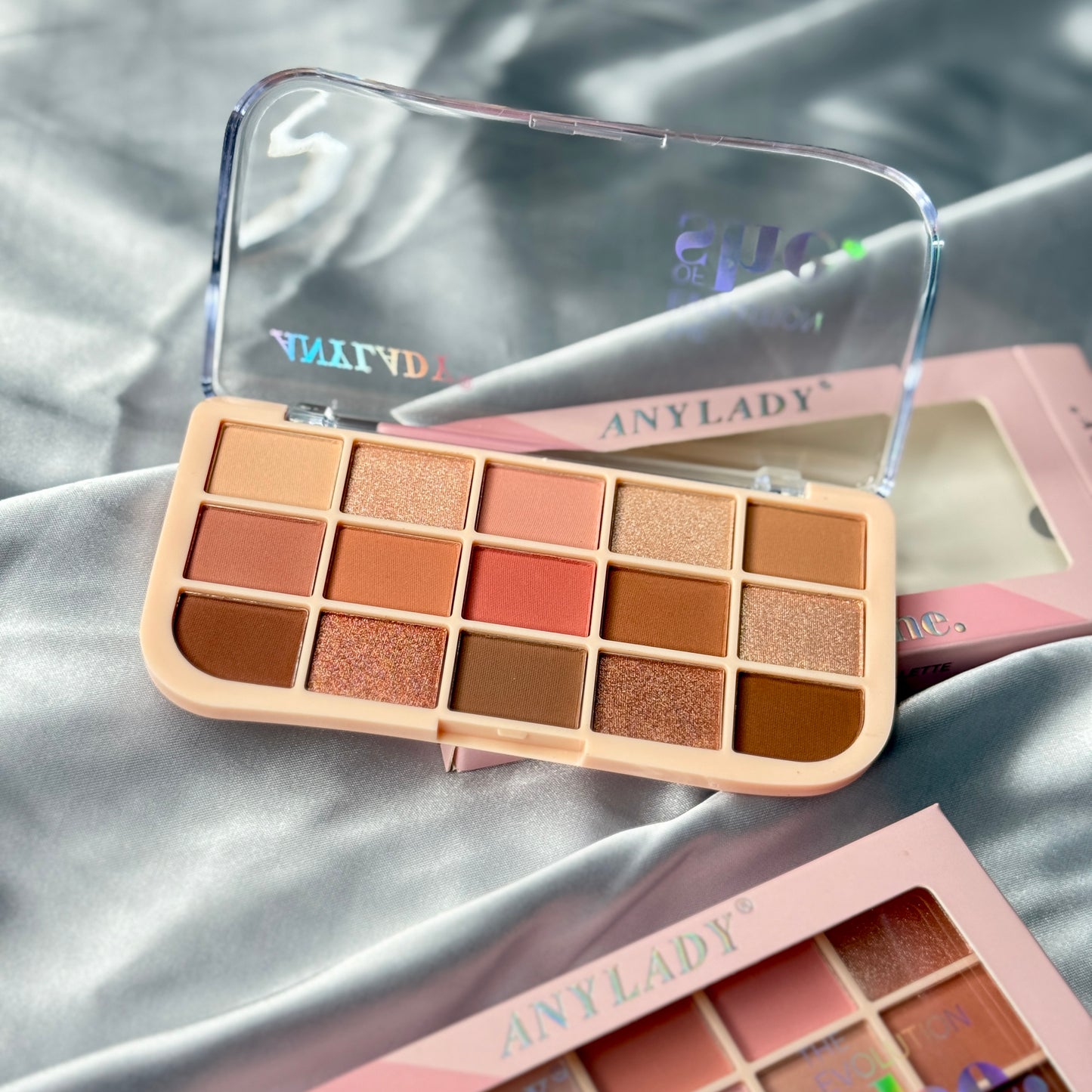 ANYLADY Evolution - Blush, Highlighter, Contour & Eyeshadow Palette