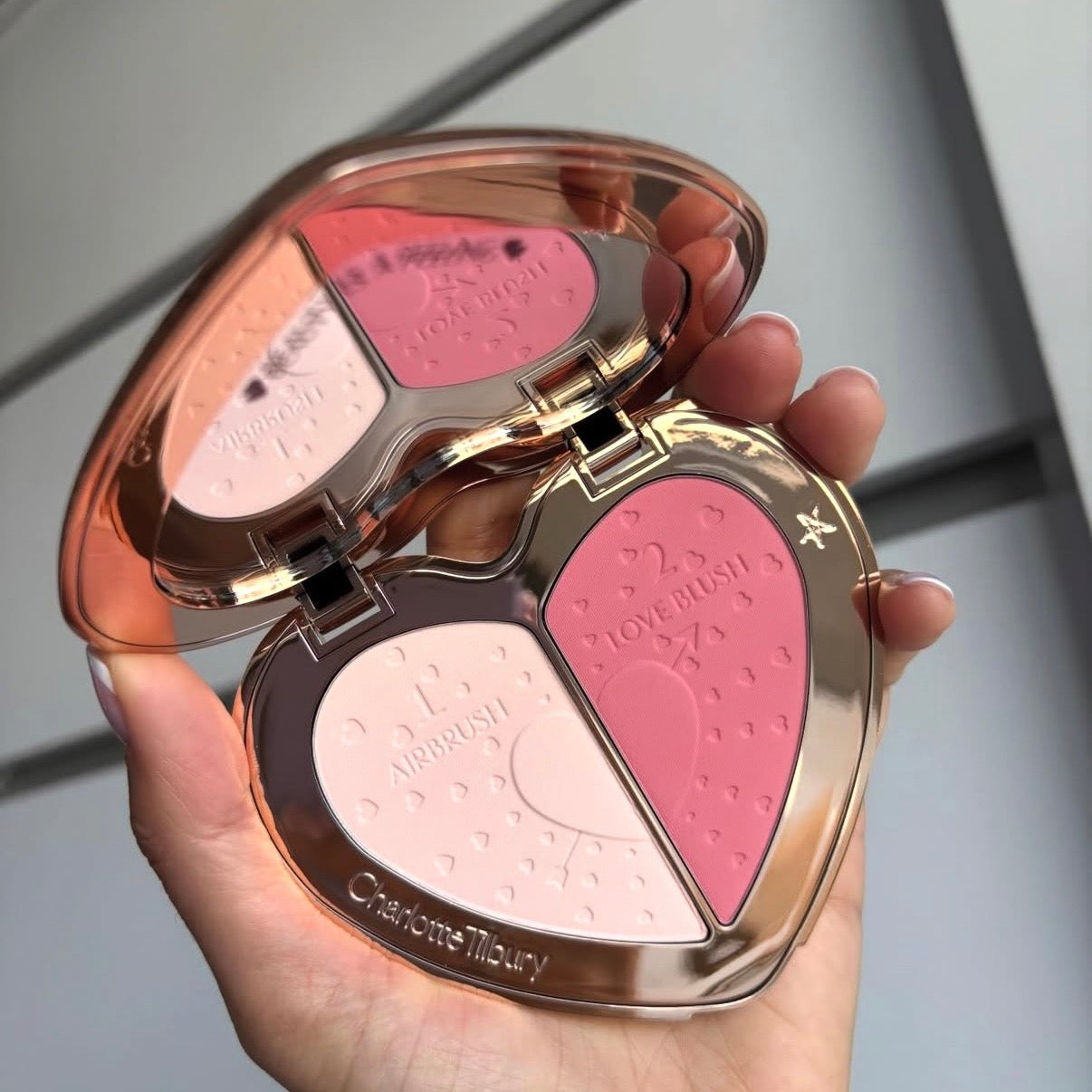 Charlotte Tilbury Airbrush Love Blush – Duo Compact