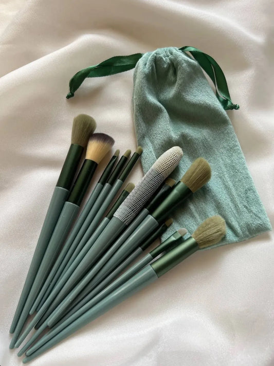Maange 13 pcs Brush Set With Free Bag