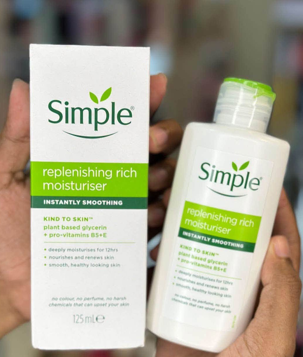 SImple Replenishing Rich Moisturiser Kind to skin 125ml