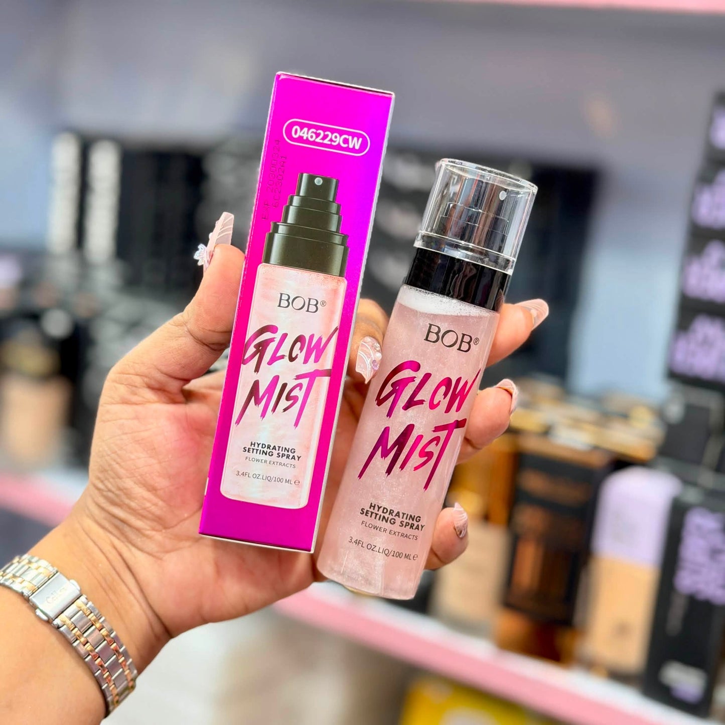 BOB Glow Mist Hydrating Setting Spray