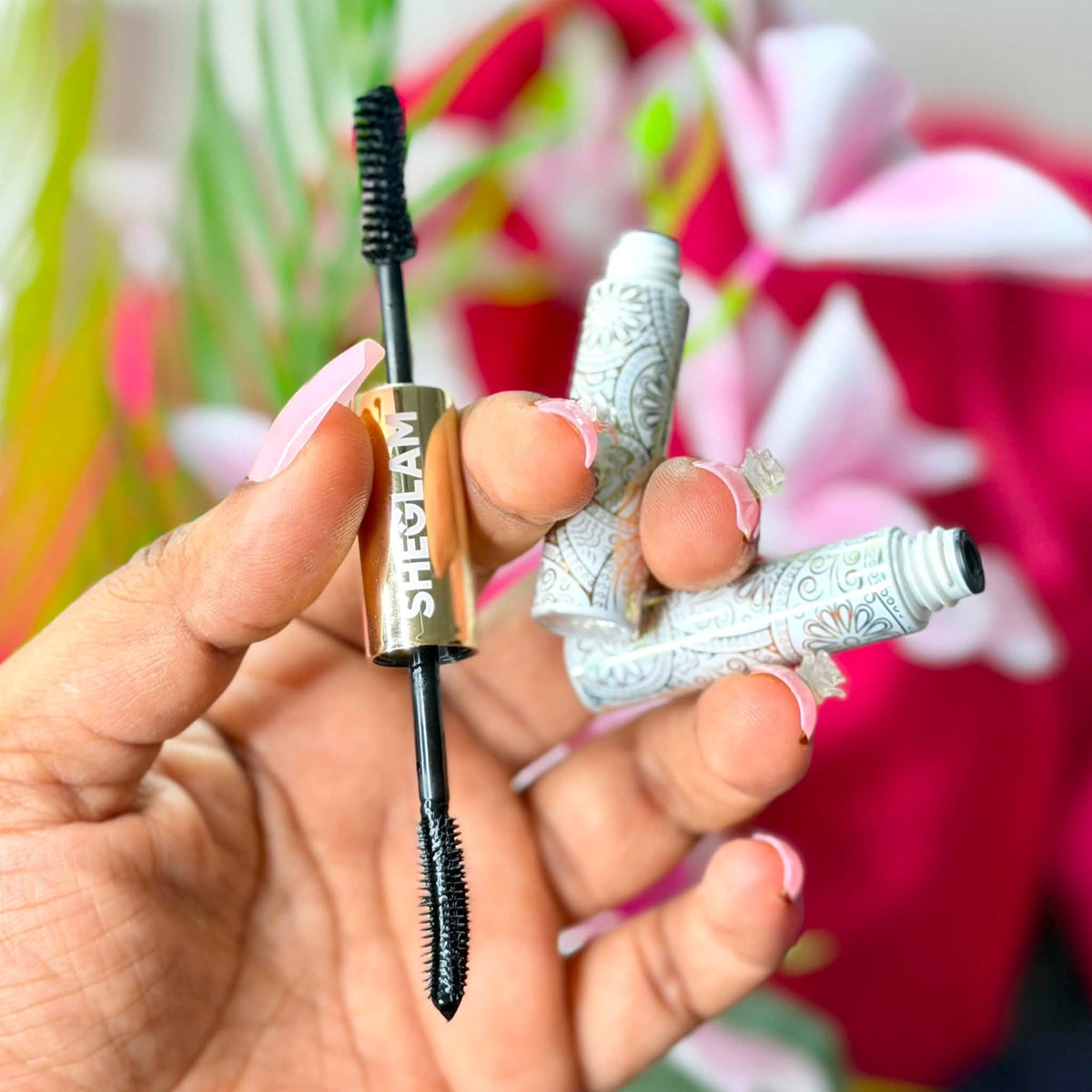 SHEGLAM 24K Gold Edition Mascara – Volumizing & Lengthening