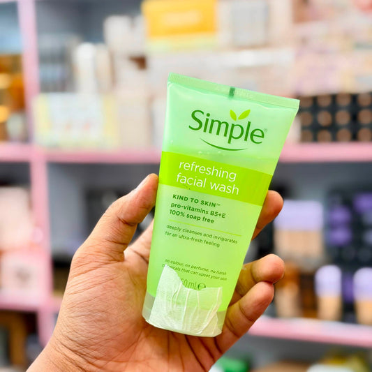 Simple Refreshing Facial Wash 100% Soap Free 150ml